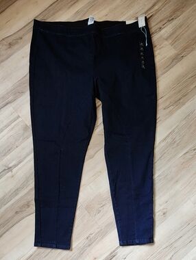 Maurices Pull-On Jeans Dark Blue Size 26 Regular